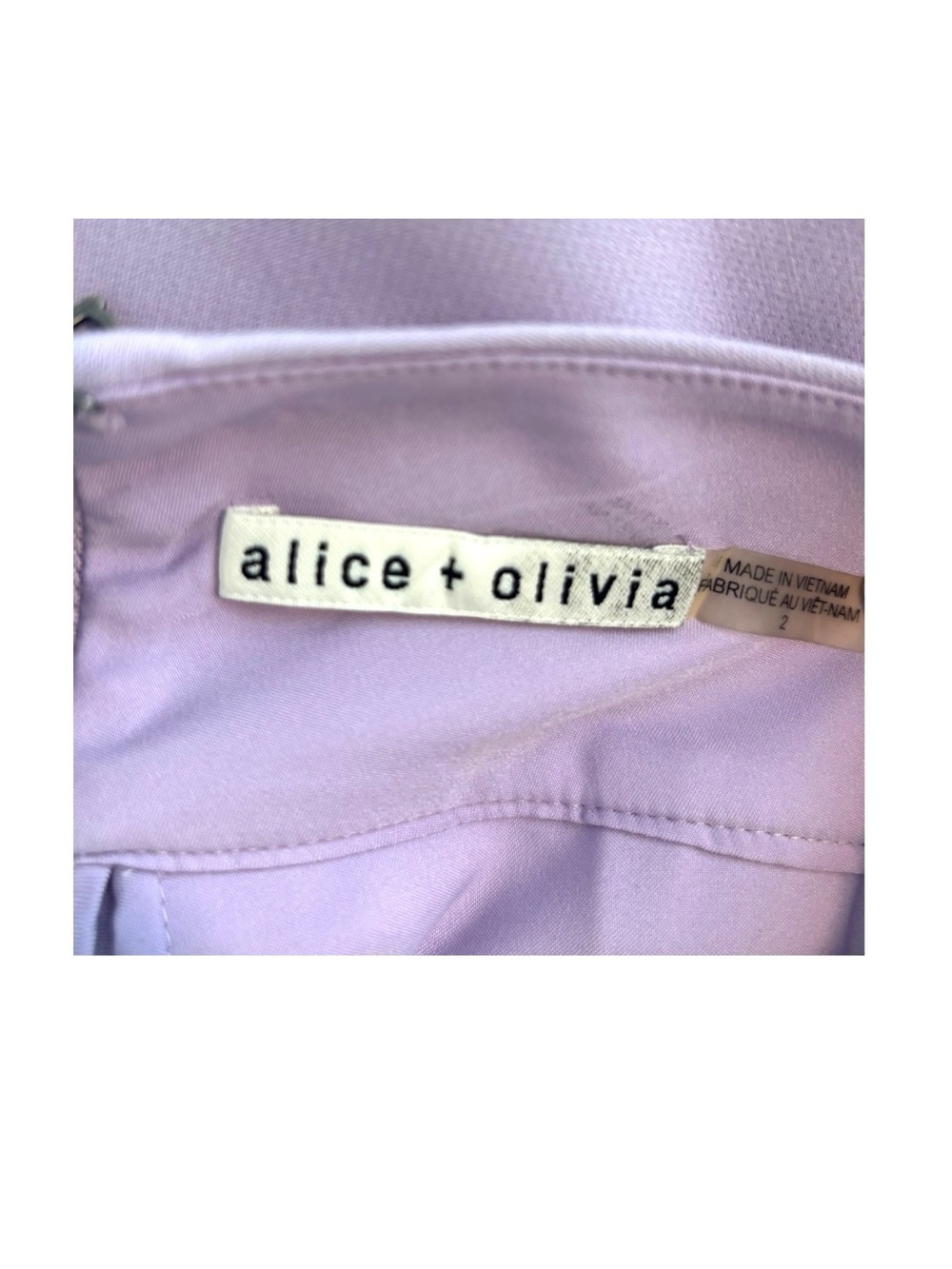 Alice + Olivia Lavender Donald High Rise Shorts - Picture 4 of 4
